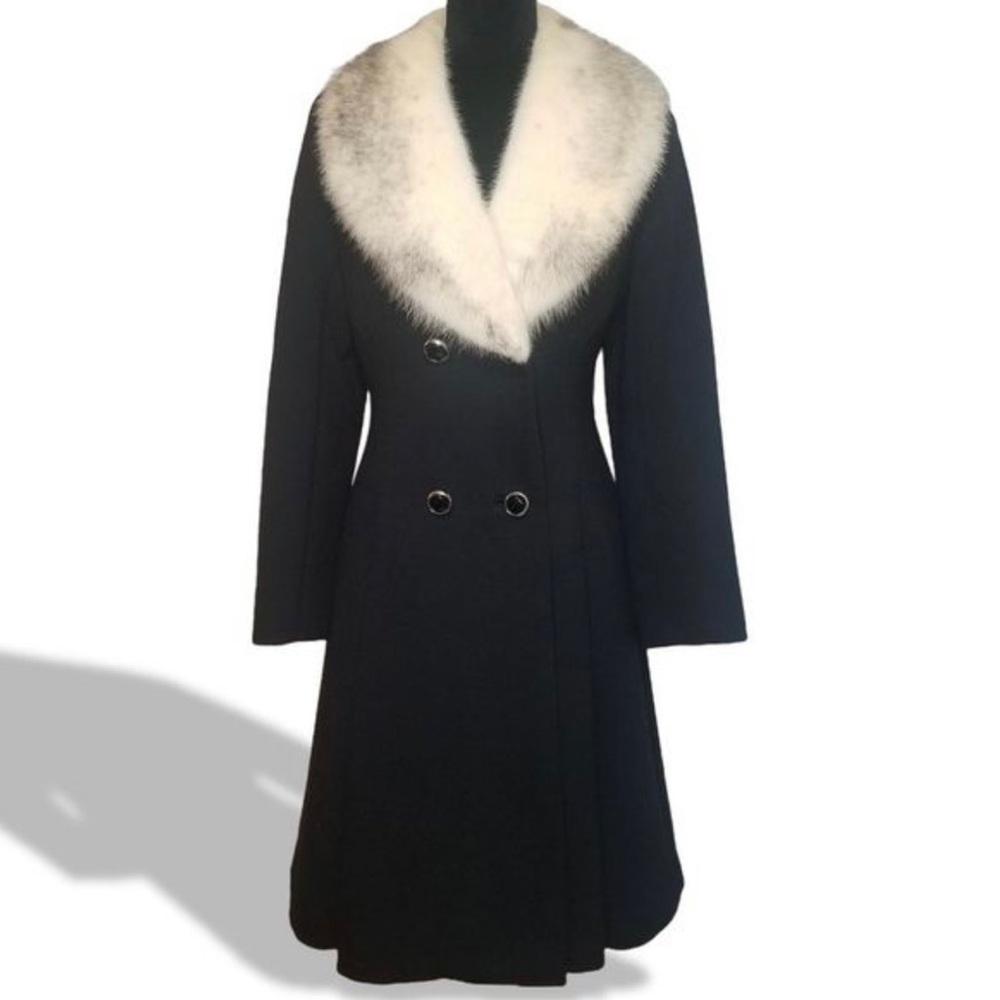 1950's Style Black Wool
Princess Coat with Mink Fur
Shawl Collar XS/S